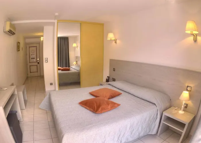 Le Romantique Hotel