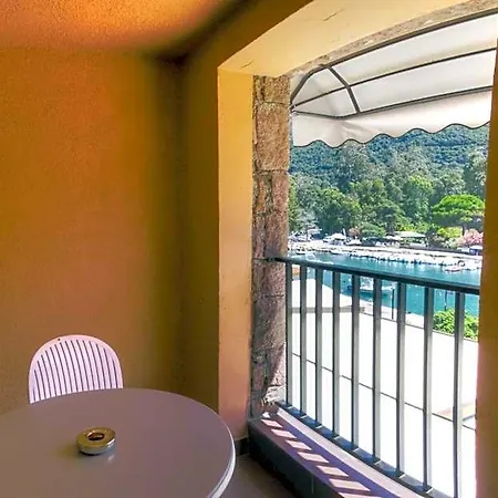 Le Romantique Hotel 2*