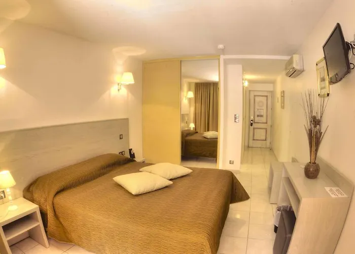 Le Romantique Hotel 2*